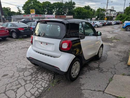 2017 smart ForTwo pure