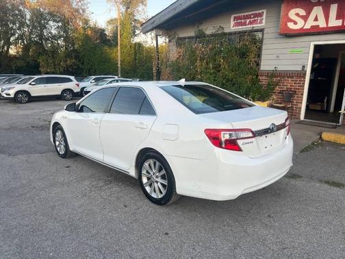 2012 Toyota Camry Hybrid XLE