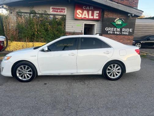 2012 Toyota Camry Hybrid XLE