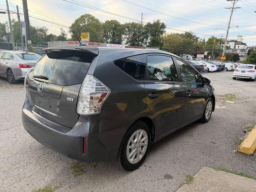 2014 Toyota Prius v Three