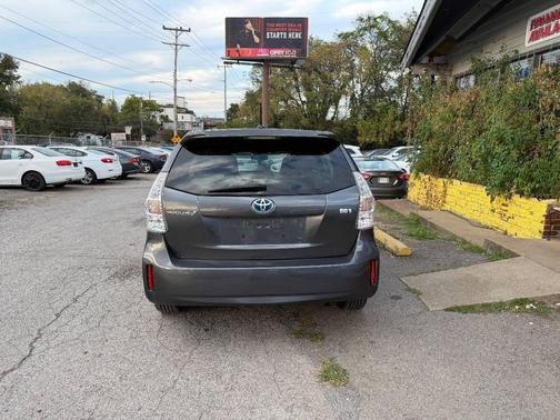 2014 Toyota Prius v Three
