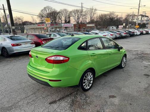 2014 Ford Fiesta SE