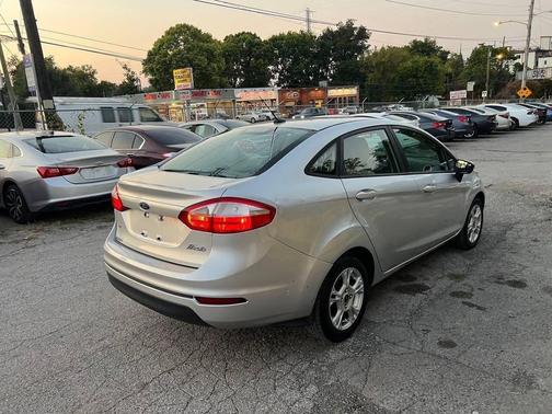 2014 Ford Fiesta SE
