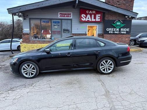 2019 Volkswagen Passat 2.0T Wolfsburg Edition