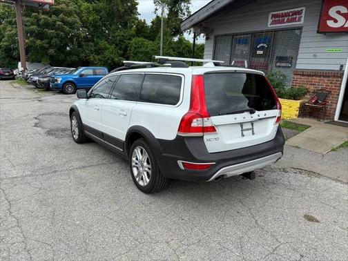 2016 Volvo XC70 T5 Premier