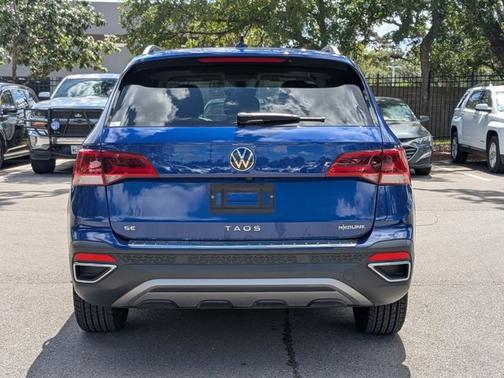 2023 Volkswagen Taos 1.5T SE