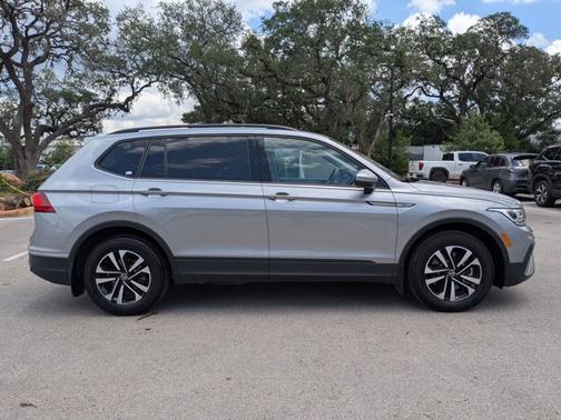 2024 Volkswagen Tiguan 2.0T S