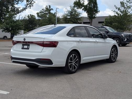 2025 Volkswagen Jetta 1.5T Sport