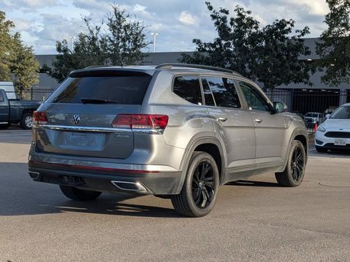 2023 Volkswagen Atlas 3.6 SE w/ Technology