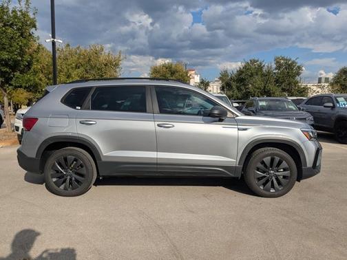 2023 Volkswagen Taos 1.5T S