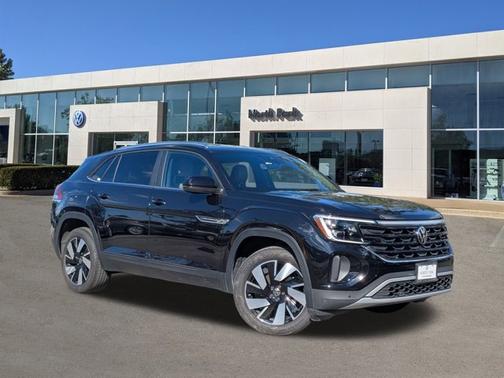 2025 Volkswagen Atlas Cross Sport 2.0T SE w/ Technology