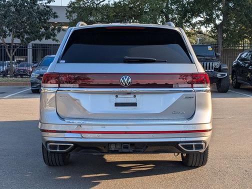 2024 Volkswagen Atlas 2.0T SEL Premium R-Line