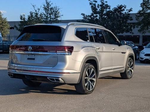 2024 Volkswagen Atlas 2.0T SEL Premium R-Line