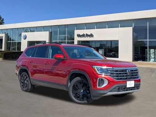 2025 Volkswagen Atlas 2.0T SE w/ Technology