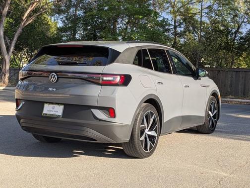 Pure Gray 2023 Volkswagen ID.4 Pro S