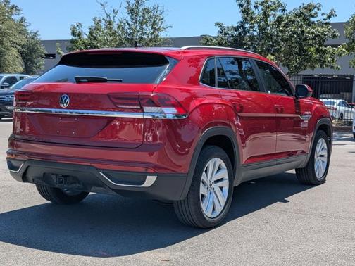 2022 Volkswagen Atlas Cross Sport 3.6 V6 SE w/ Technology