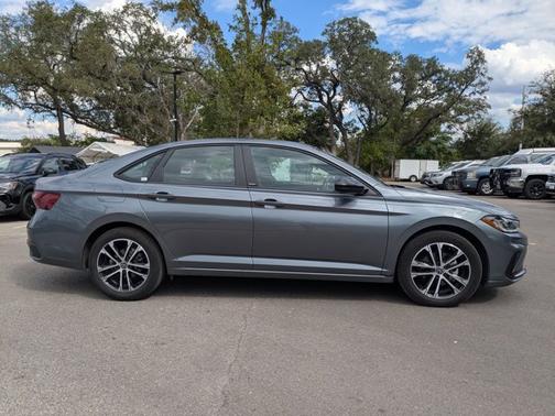 2025 Volkswagen Jetta 1.5T Sport
