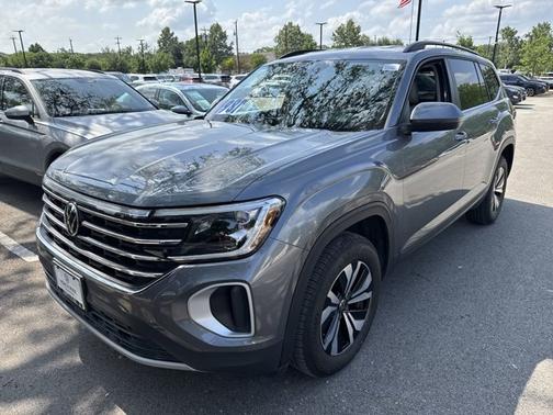 2024 Volkswagen Atlas 2.0T SE