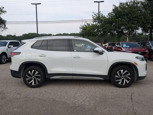 Pure White 2025 Volkswagen Tiguan 2.0T S