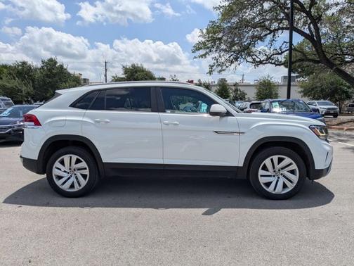 2021 Volkswagen Atlas Cross Sport 2.0T SE w/ Technology