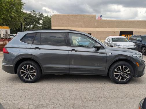 Platinum Gray Metallic 2023 Volkswagen Tiguan 2.0T S