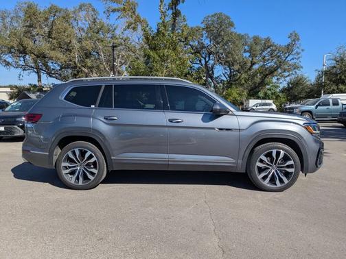 2022 Volkswagen Atlas 3.6 SEL Premium R-Line
