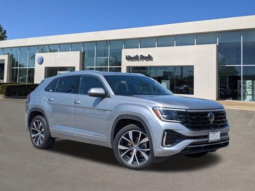 2025 Volkswagen Atlas Cross Sport 2.0T SEL Premium R-Line