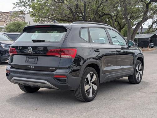 2024 Volkswagen Taos 1.5T S