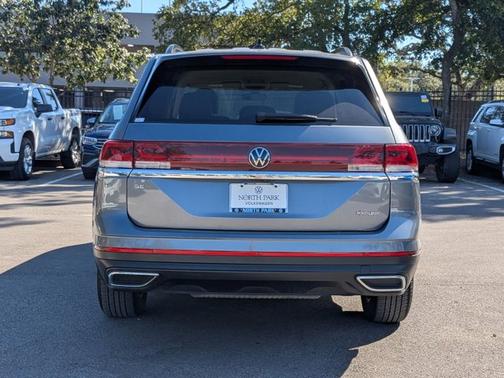 2024 Volkswagen Atlas 2.0T SE