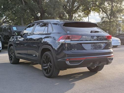2022 Volkswagen Atlas Cross Sport 3.6 V6 SE w/ Technology