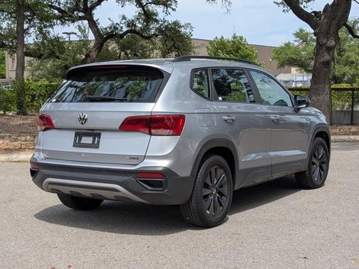 2022 Volkswagen Taos 1.5T S