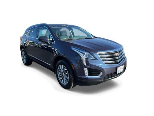 Photo 4 of 35 of 2019 Cadillac XT5 Luxury