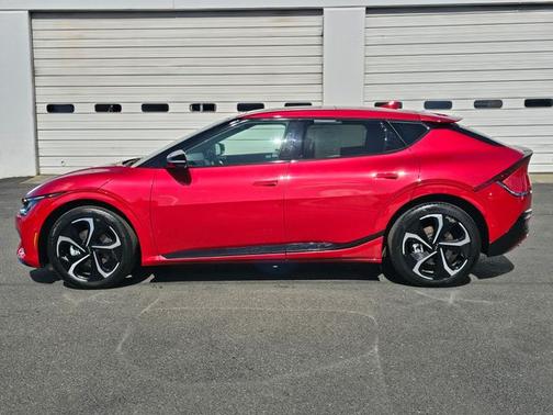 Runway Red 2024 Kia EV6 GT-Line