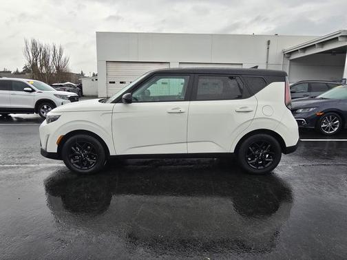 2023 Kia Soul S