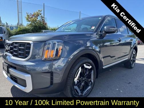 Gray 2024 Kia Telluride S SUV