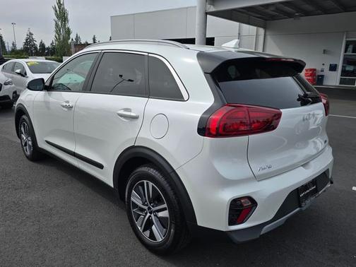 2022 Kia Niro Plug-In Hybrid EX