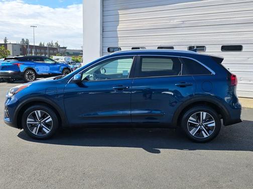 2022 Kia Niro Plug-In Hybrid LXS
