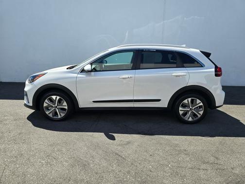 2022 Kia Niro EV S