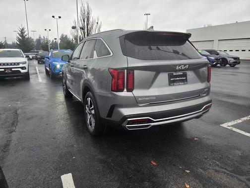 2023 Kia Sorento Hybrid EX