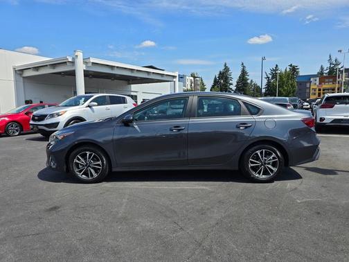 2024 Kia Forte LXS
