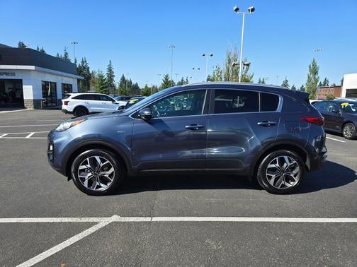2020 Kia Sportage EX