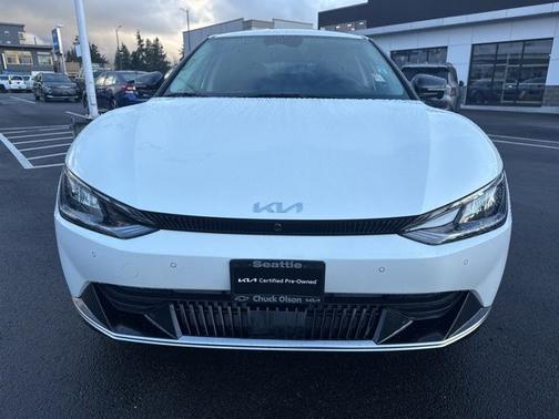 2022 Kia EV6 Wind
