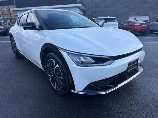 2022 Kia EV6 Wind