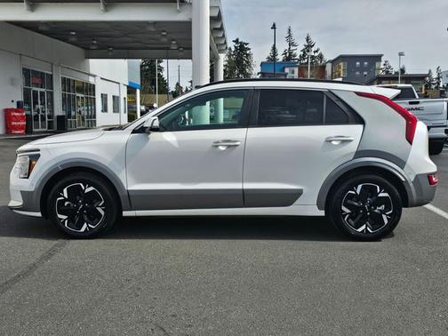 2023 Kia Niro EV Wave