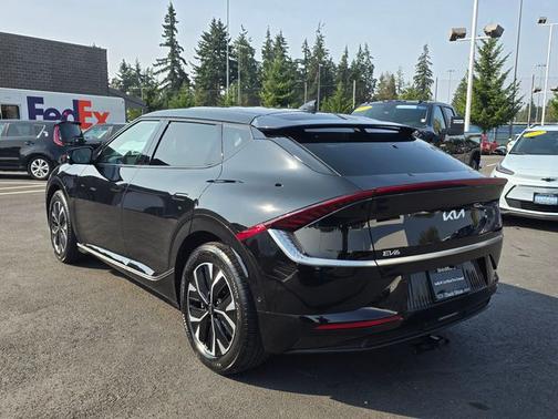 2023 Kia EV6 Wind