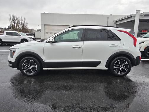 2023 Kia Niro EX