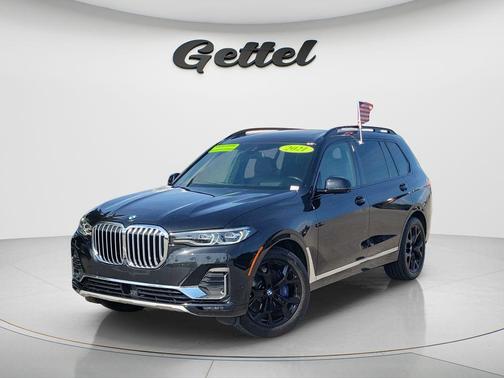 Black Sapphire Metallic 2021 BMW X7 xDrive40i