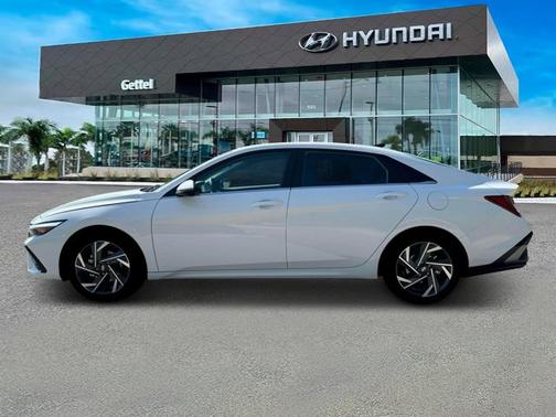 2025 Hyundai ELANTRA HEV Limited