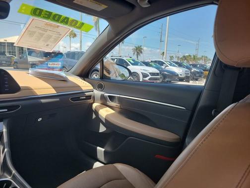 2020 Hyundai SONATA Limited