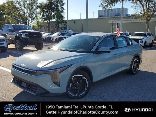 2025 Kia K4 EX